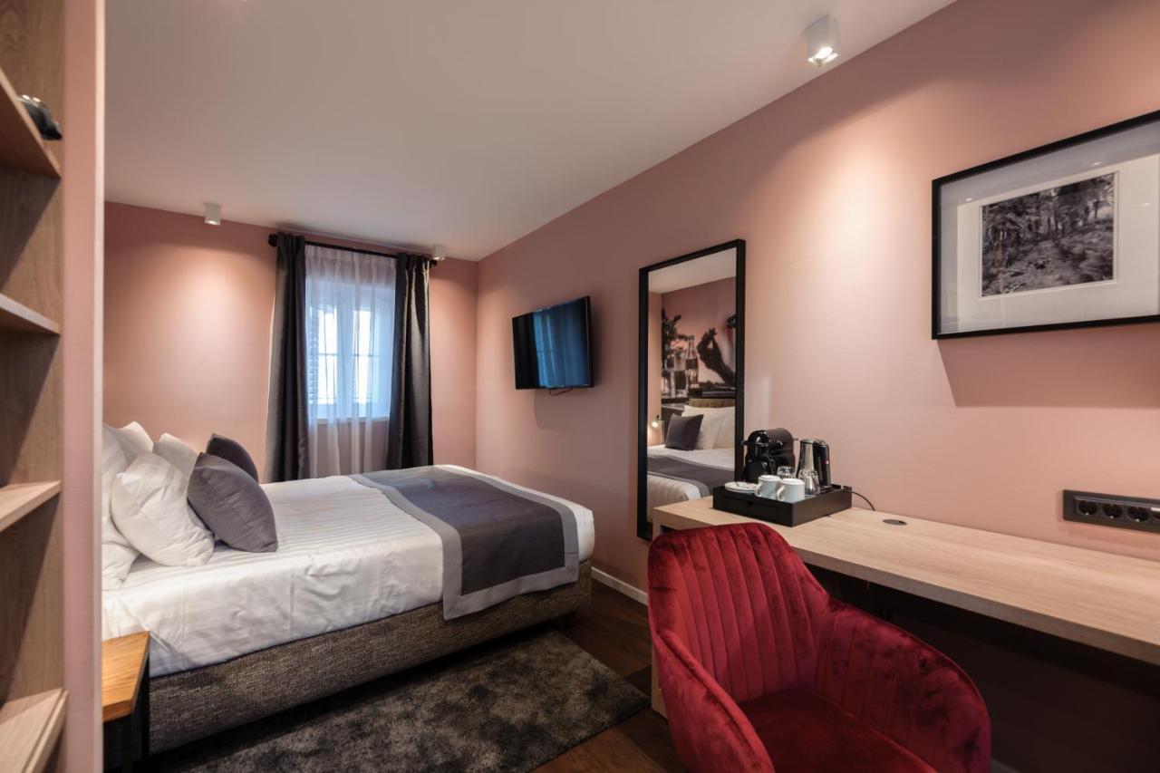 Camera Hotel Split Buitenkant foto