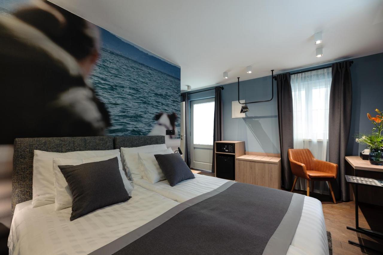 Camera Hotel Split Buitenkant foto